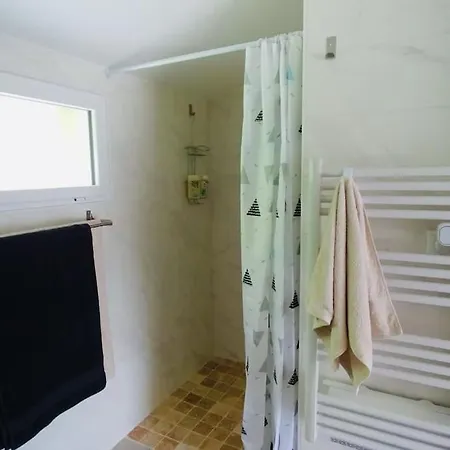 Maisonnette Recente A La Campagne, Proche De Cahors Dom wakacyjny